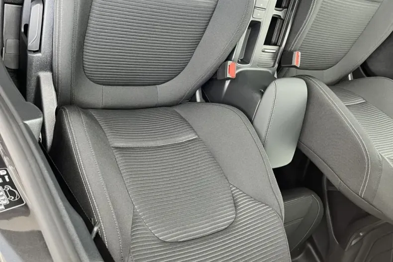 Ford Focus din 2025 cu 1 km - oferta FOR129063 - foto 12