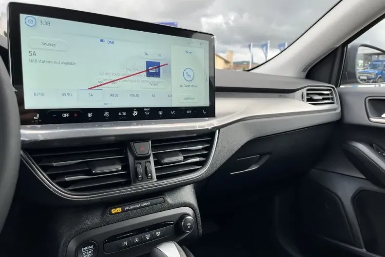 Ford Focus din 2025 cu 1 km - oferta FOR129063 - foto 16