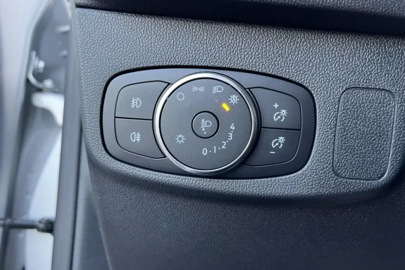 Ford Focus din 2024 cu 1 km - oferta FOR129072 - foto 10