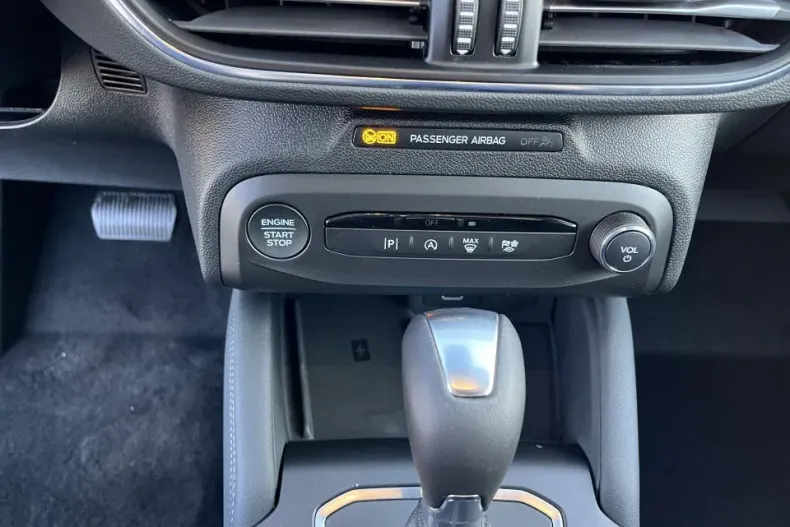 Ford Focus din 2024 cu 1 km - oferta FOR129072 - foto 15