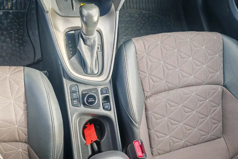 Toyota Yaris Cross din 2022 cu 99.620 km - oferta TOY129083 - foto 18