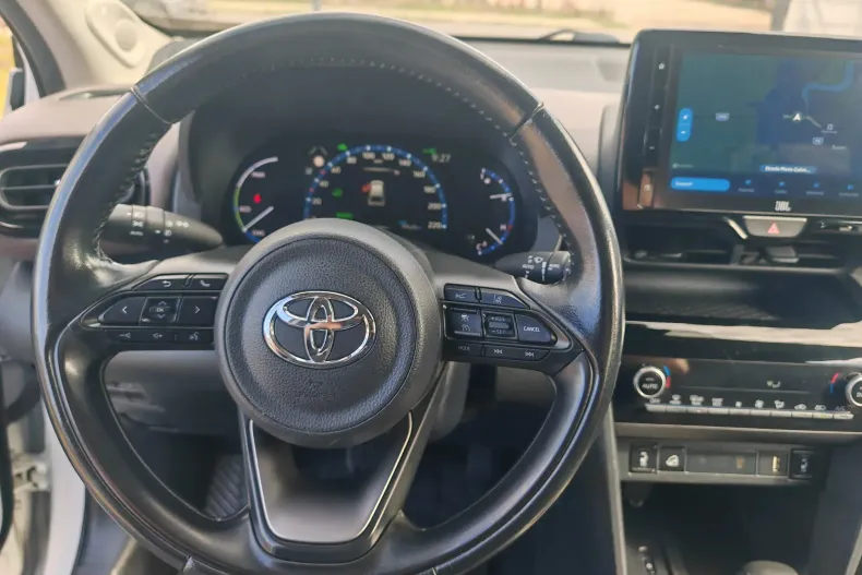 Toyota Yaris Cross din 2022 cu 99.620 km - oferta TOY129083 - foto 20