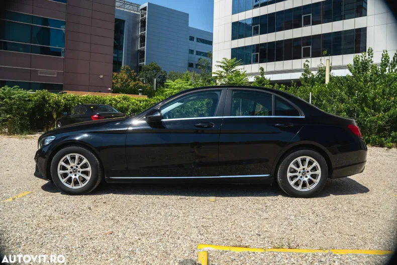 Mercedes-Benz C din 2020 cu 104.400 km - oferta MER129091 - foto 3