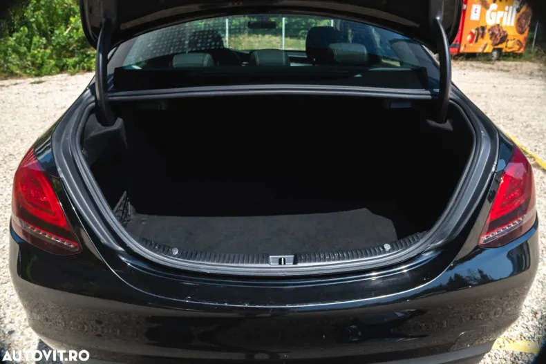 Mercedes-Benz C din 2020 cu 104.400 km - oferta MER129091 - foto 34