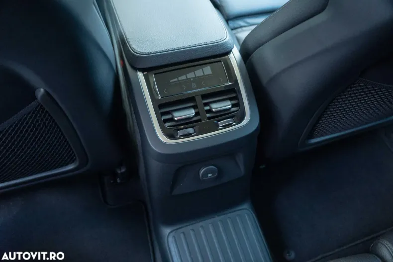 Volvo XC90 din 2021 cu 105.373 km - oferta VOL129092 - foto 32