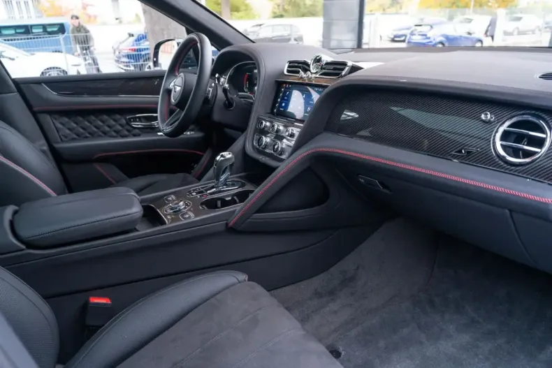 Bentley Bentayga din 2024 cu 7.590 km - oferta BEN129111 - foto 2