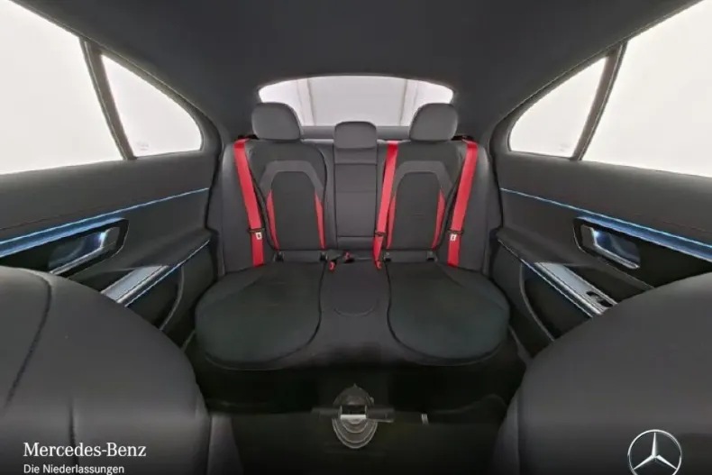 Mercedes-Benz E 53 AMG din 2024 cu 13.338 km - oferta MER129116 - foto 7