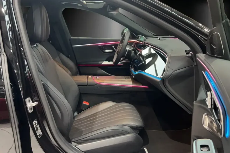 Mercedes-Benz E 400 din 2023 cu 12.000 km - oferta MER129119 - foto 10