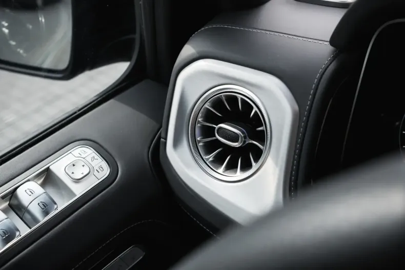 Mercedes-Benz G 450 din 2025 cu 7.150 km - oferta MER129123 - foto 12