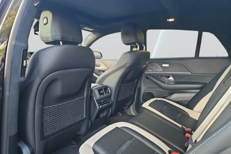 Mercedes-Benz GLE 63 AMG din 2022 cu 42.000 km - oferta MER129127 - foto 12