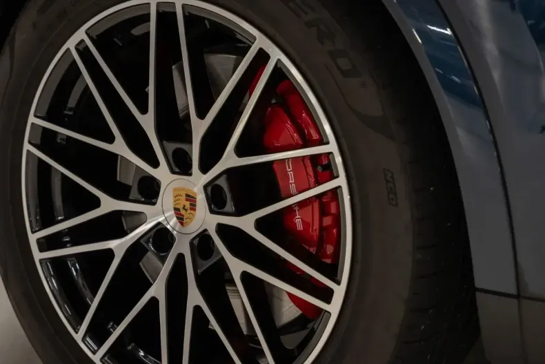 Porsche Cayenne din 2024 cu 27.999 km - oferta POR129129 - foto 14