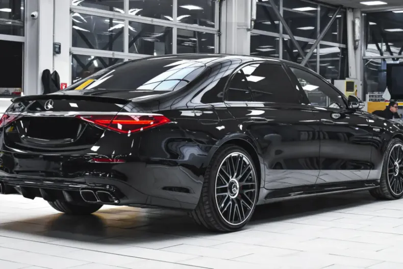 Mercedes-Benz S 580 din 2023 cu 30.000 km - oferta MER129131 - foto 3