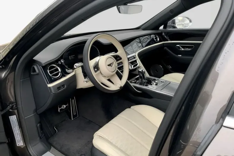 Bentley Flying Spur din 2024 cu 3.090 km - oferta BEN129135 - foto 13