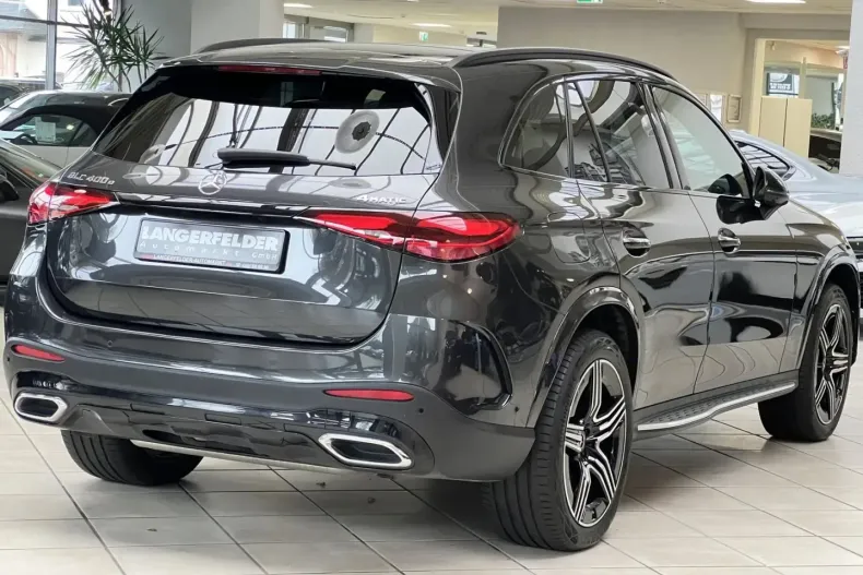 Mercedes-Benz GLC 400 din 2024 cu 15.795 km - oferta MER129142 - foto 3