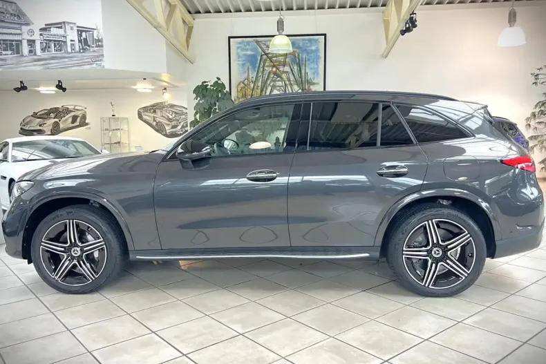 Mercedes-Benz GLC 400 din 2024 cu 15.795 km - oferta MER129142 - foto 7