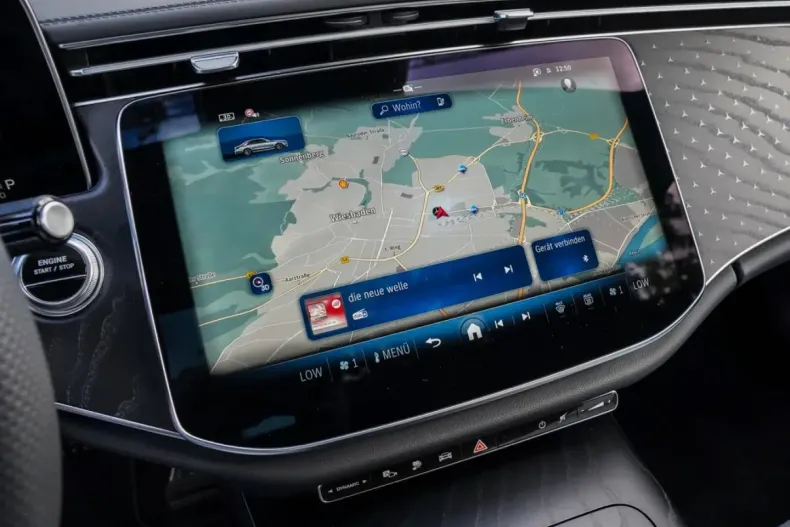 Mercedes-Benz E 400 din 2024 cu 39.400 km - oferta MER129143 - foto 12