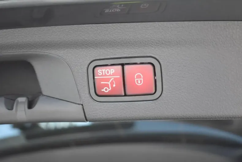 Mercedes-Benz GLE 350 din 2024 cu 49.000 km - oferta MER129144 - foto 3