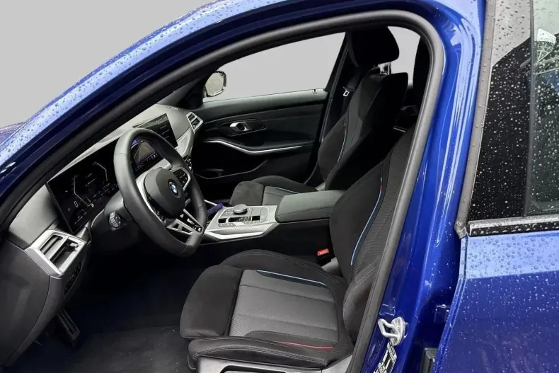 BMW 320 din 2025 cu 12.784 km - oferta BMW129153 - foto 3