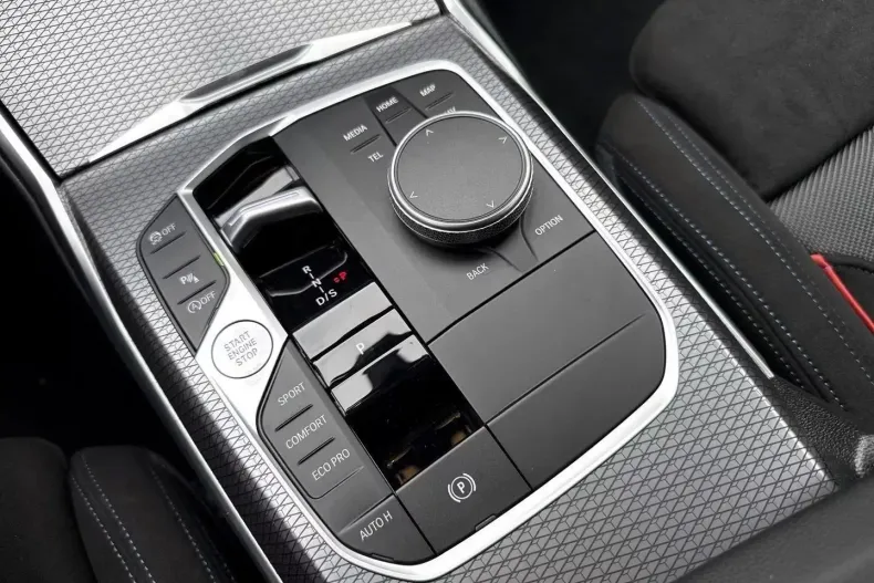 BMW 320 din 2025 cu 12.784 km - oferta BMW129153 - foto 7