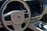 Volvo XC60 din 2023 cu 49.000 km - oferta VOL129156 - foto 4