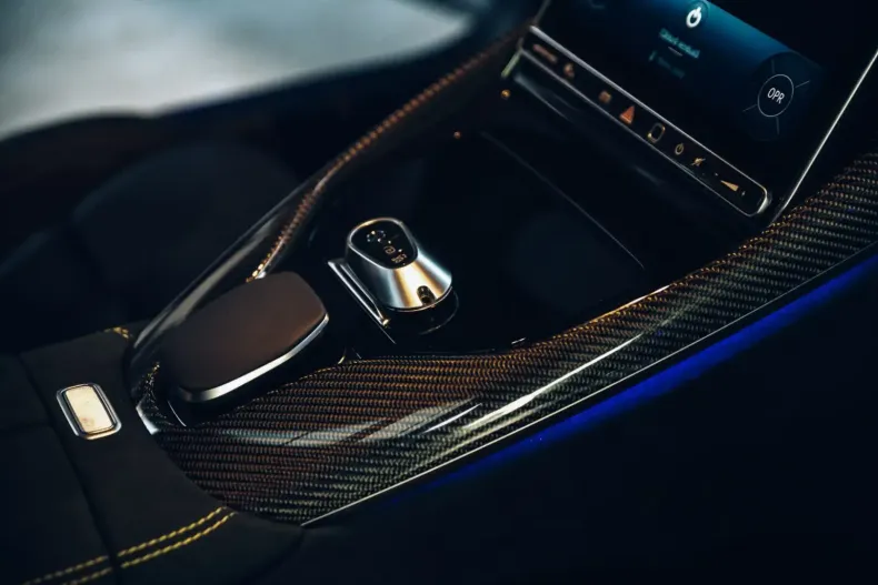 Mercedes-Benz AMG GT din 2024 cu 5.100 km - oferta MER129161 - foto 27