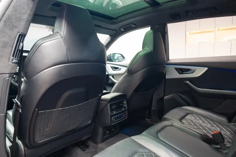 Audi Q8 din 2021 cu 120.500 km - oferta AUD129164 - foto 31