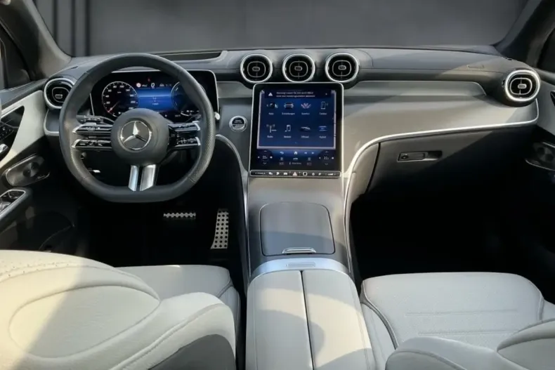 Mercedes-Benz GLC 300 din 2023 cu 43.883 km - oferta MER129166 - foto 14