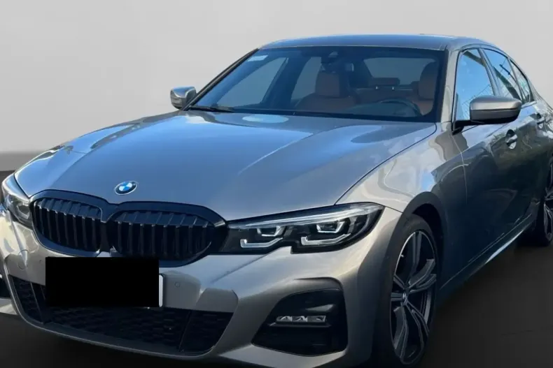 BMW 330 din 2022 cu 77.900 km - oferta BMW129171 - foto 1