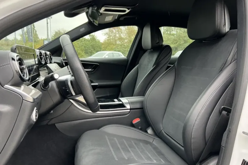 Mercedes-Benz C 400 din 2023 cu 12.690 km - oferta MER129172 - foto 8