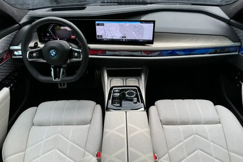 BMW M760 din 2024 cu 5.000 km - oferta BMW129173 - foto 11