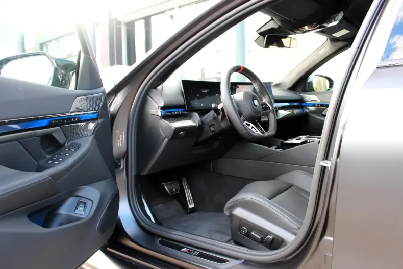 BMW M5 din 2024 cu 19.600 km - oferta BMW129179 - foto 9