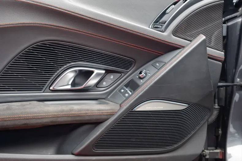 Audi R8 din 2021 cu 47.200 km - oferta AUD129185 - foto 21