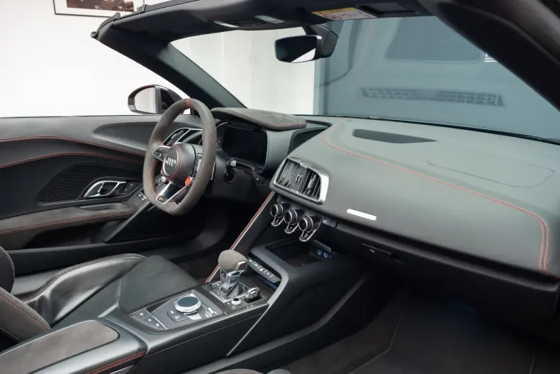 Audi R8 din 2021 cu 47.200 km - oferta AUD129185 - foto 33