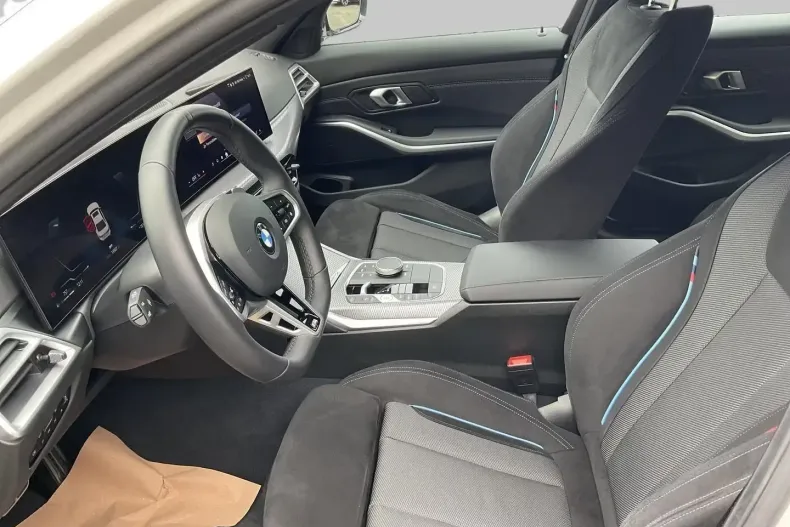 BMW 320 din 2025 cu 10.500 km - oferta BMW129188 - foto 6