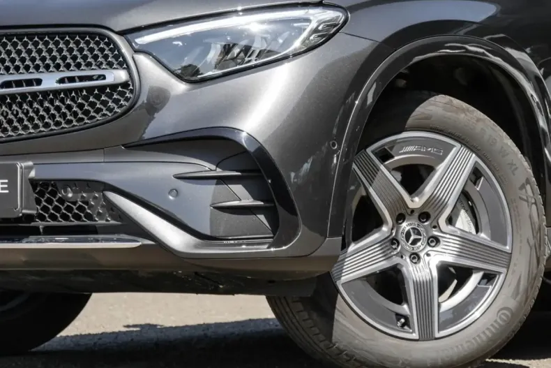 Mercedes-Benz GLC 300 din 2024 cu 24.990 km - oferta MER129189 - foto 5