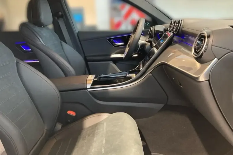 Mercedes-Benz GLC 300 din 2023 cu 19.712 km - oferta MER129195 - foto 9