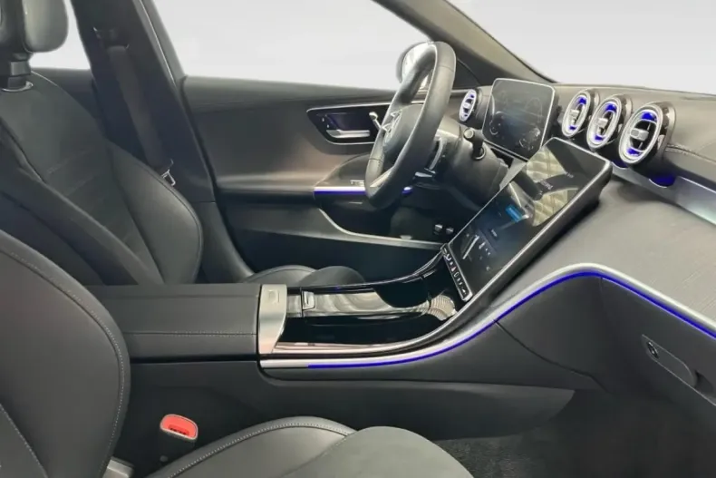 Mercedes-Benz C 400 din 2024 cu 6.567 km - oferta MER129197 - foto 9