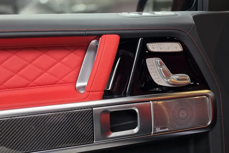 Mercedes-Benz G 63 AMG din 2025 cu 1.950 km - oferta MER129201 - foto 2