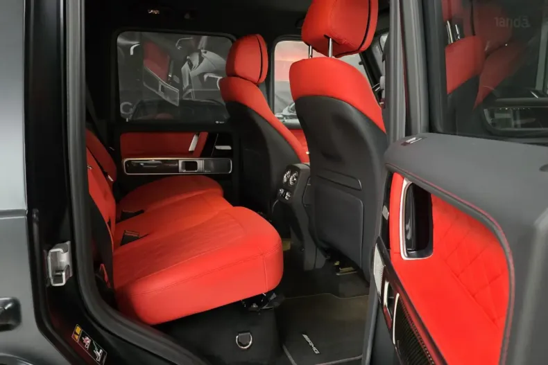 Mercedes-Benz G 63 AMG din 2025 cu 1.950 km - oferta MER129201 - foto 17