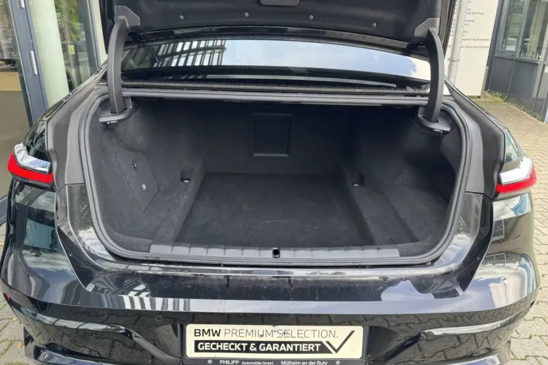 BMW M760 din 2024 cu 20.443 km - oferta BMW129220 - foto 8