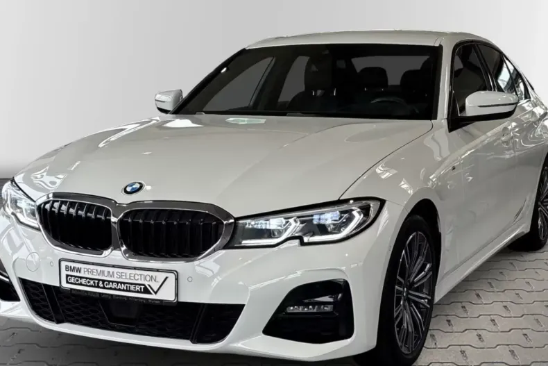 BMW 320 din 2020 cu 69.156 km - oferta BMW129221 - foto 1