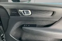 Volvo XC40 din 2020 cu 79.797 km - oferta VOL129225 - foto 20