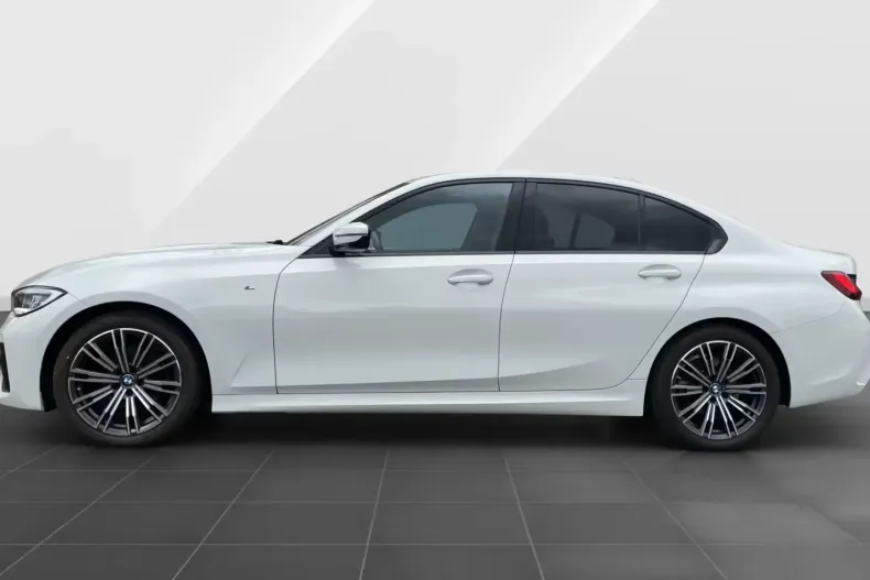 BMW 320 din 2022 cu 77.768 km - oferta BMW129235 - foto 2