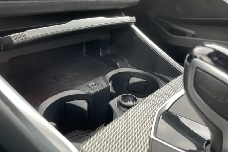 BMW 320 din 2022 cu 77.768 km - oferta BMW129235 - foto 9