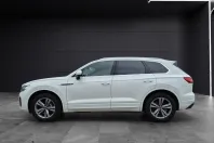 Volkswagen Touareg din 2021 cu 82.500 km - oferta VOL129240 - foto 2