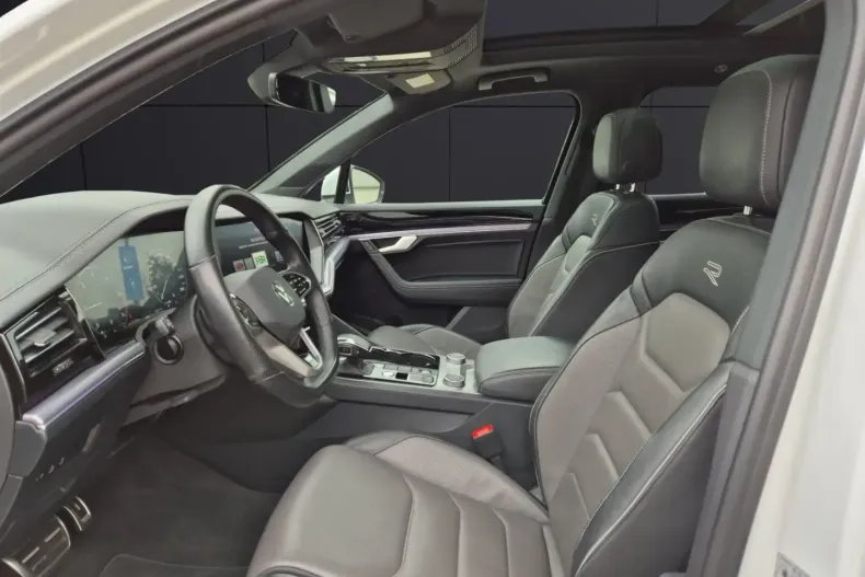 Volkswagen Touareg din 2021 cu 82.500 km - oferta VOL129240 - foto 11