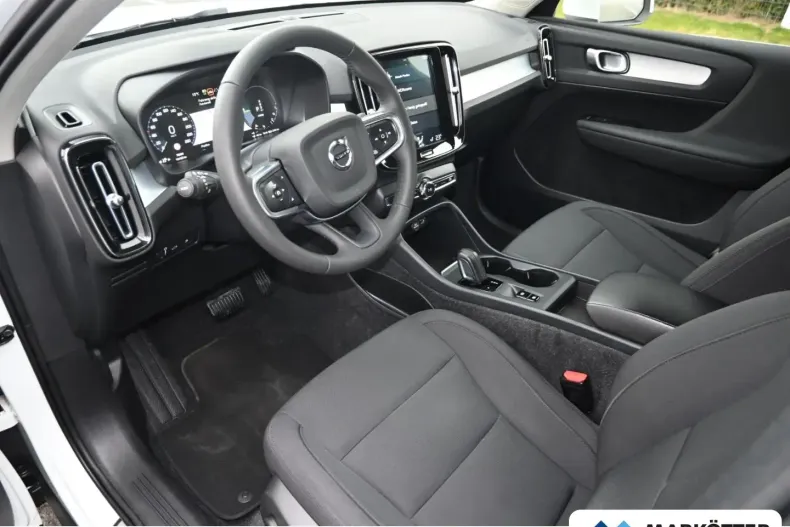 Volvo XC40 din 2020 cu 78.284 km - oferta VOL129244 - foto 10