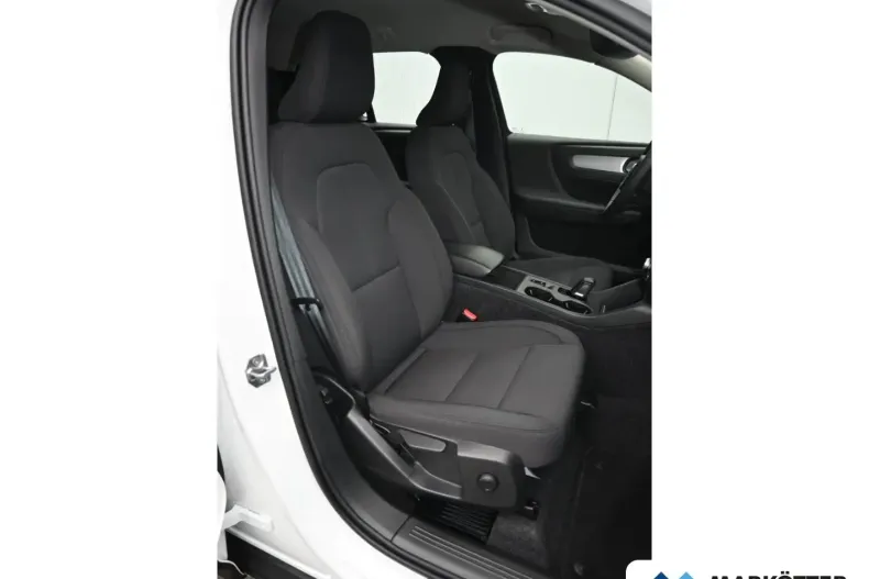 Volvo XC40 din 2020 cu 78.284 km - oferta VOL129244 - foto 18