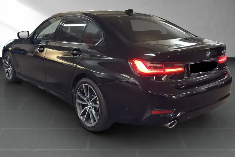 BMW 330 din 2020 cu 78.500 km - oferta BMW129254 - foto 2