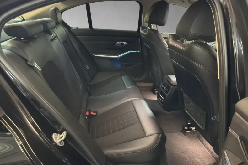 BMW 330 din 2020 cu 78.500 km - oferta BMW129254 - foto 5